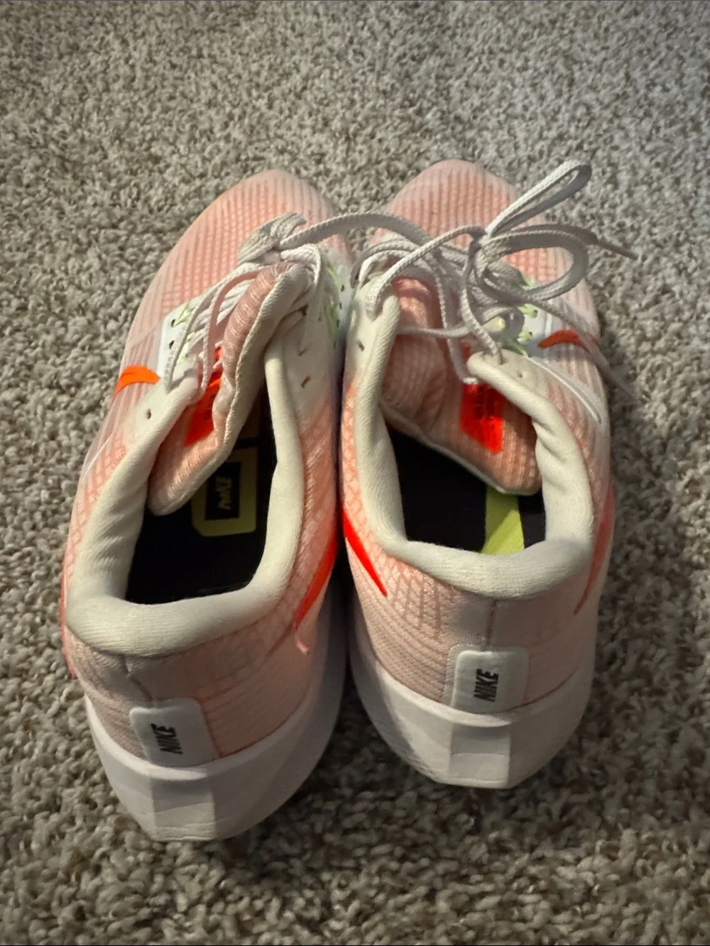 Nike Women's White and Orange Lightweight Running Sneakers